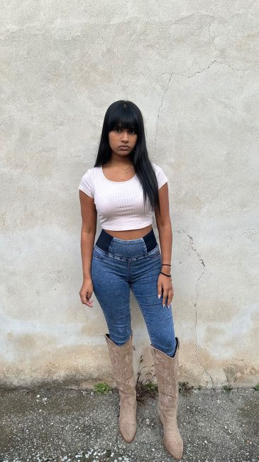 WhatsApp-Image-2025-11-26-at-21.10.38-2