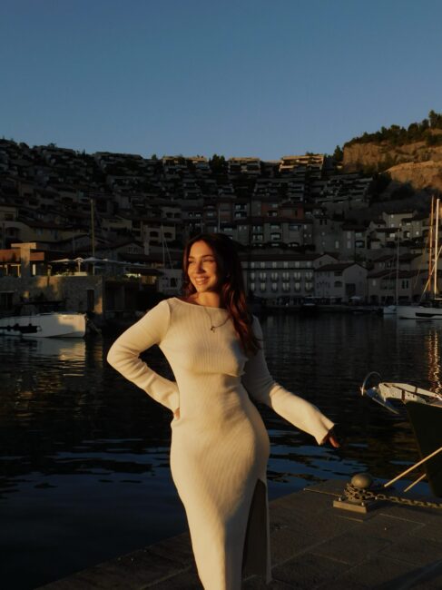 13D0A423-1CB5-4B76-B31E-E22EF546D1F3