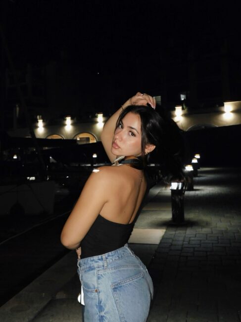 A71D5400-EAB6-4CAD-9244-47A7CC53C6C4