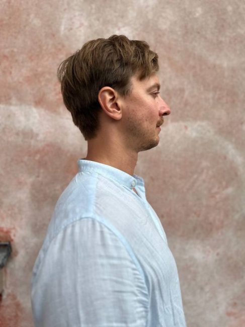 profile_right